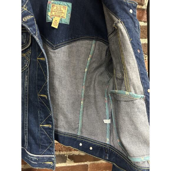 Abercrombie & Fitch Women's Blue Jean Distressed Crop Waist Denim Jean Jacket M - Picture 6 of 11